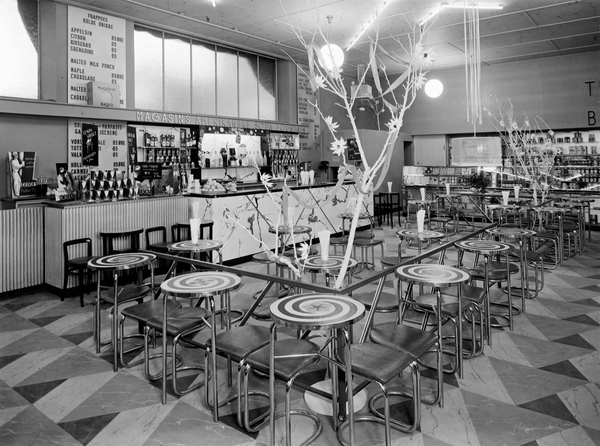 1937-1941 Vinduesudstillinger København_0007